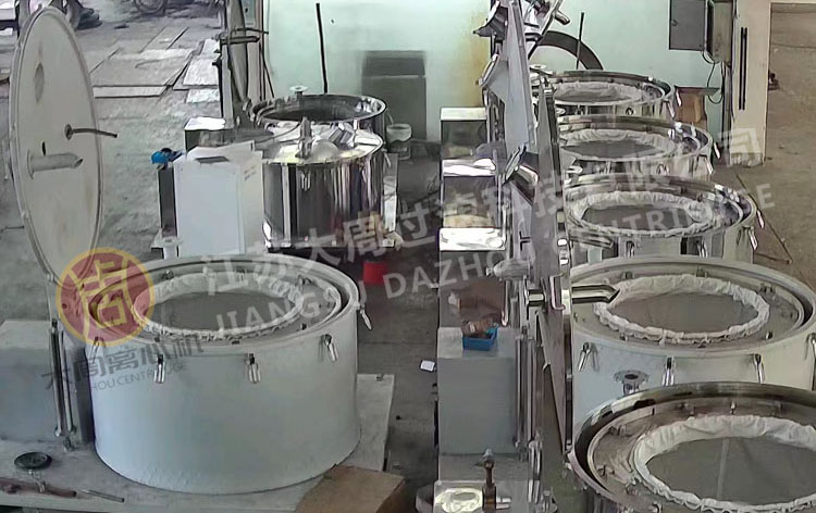 平板吊袋離心機(jī)在市場(chǎng)上的需求較大